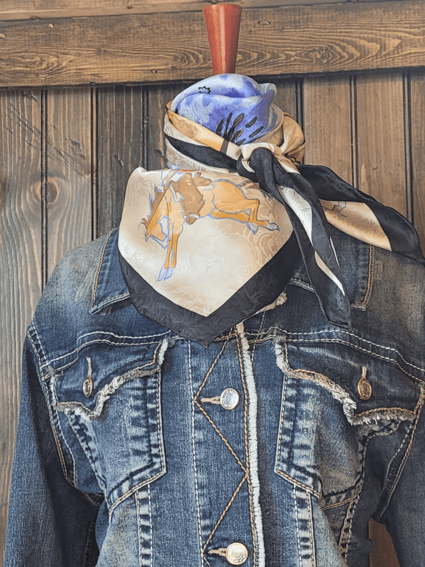 Teal Blake Limited Edition Ivory Windmill - Frank & Rio